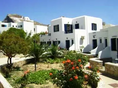 παραπόρτι Ξενοδοχείο με διαμερίσματα Φολέγανδρος