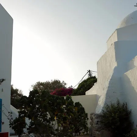 παραπόρτι Ξενοδοχείο με διαμερίσματα 2*