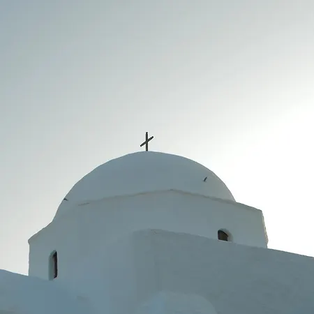 παραπόρτι Ξενοδοχείο με διαμερίσματα Φολέγανδρος