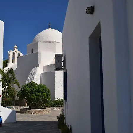 παραπόρτι Φολέγανδρος
