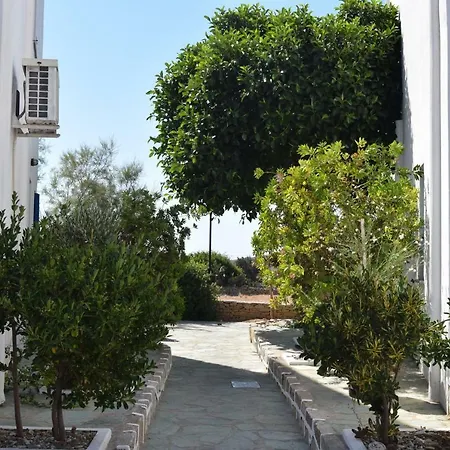 παραπόρτι 2* Φολέγανδρος