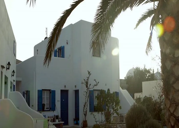 Aparthotel Paraporti Folégandros