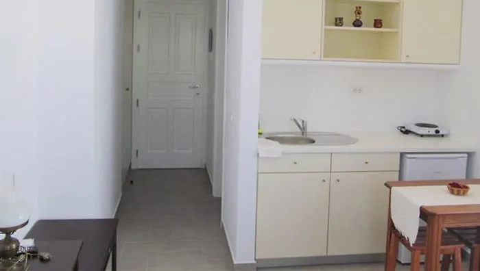 Aparthotel Paraporti Folégandros