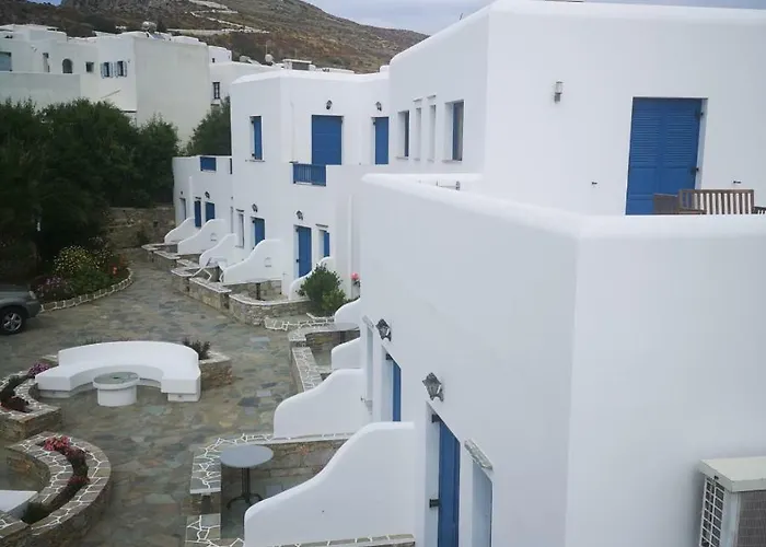 Paraporti Aparthotel 2*