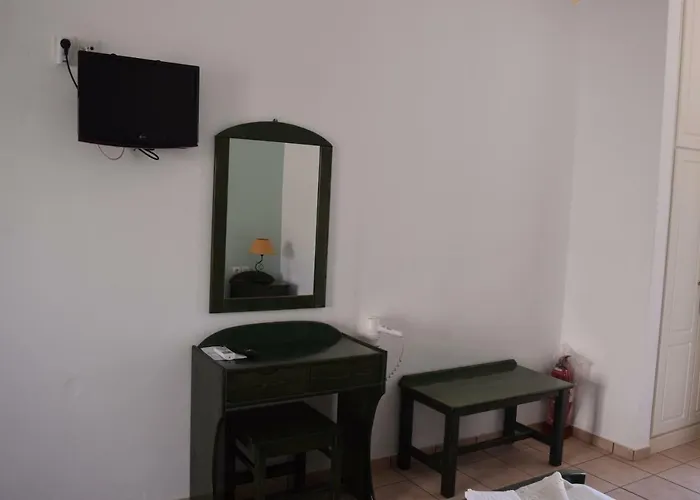 Paraporti 2* Folégandros