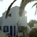 Appart hôtel Paraporti Folégandros