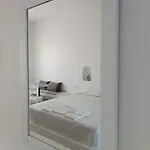 Paraporti Aparthotel 2*