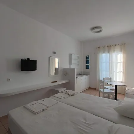 Paraporti Apartmanhotel