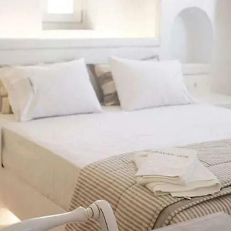 Paraporti Aparthotel Folégandros