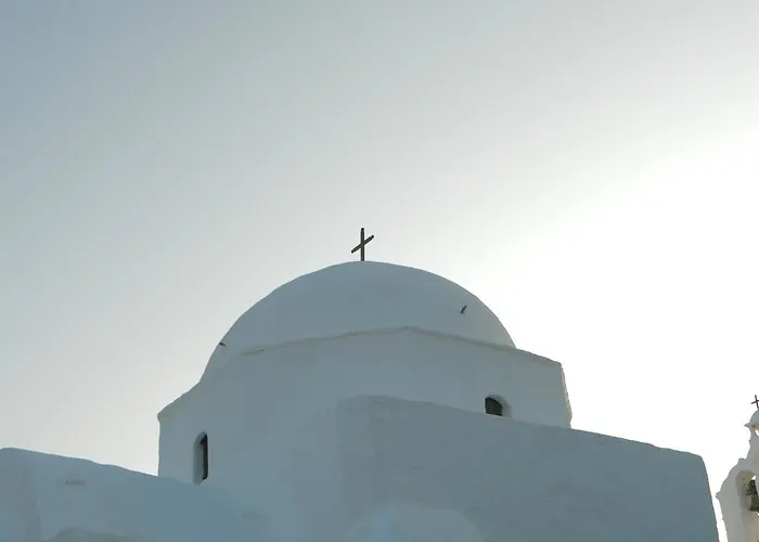 Paraporti Apart Otel Folégandros