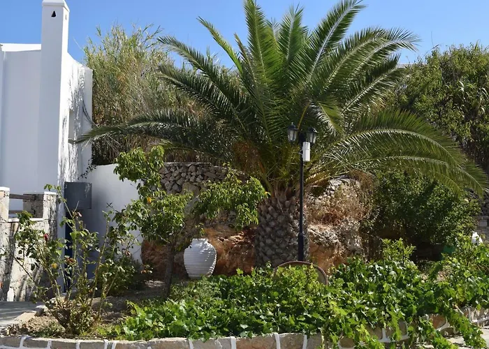 アパートホテル Paraporti